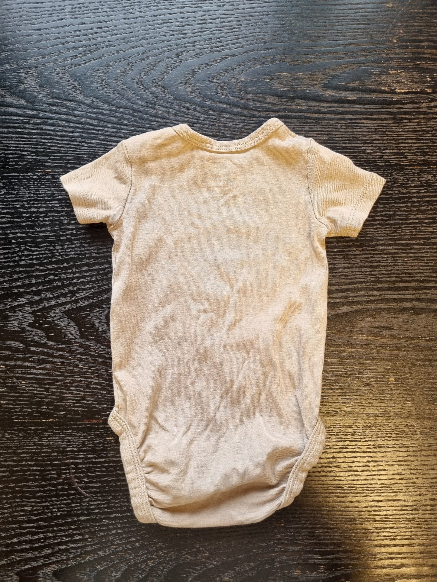 Kortermet body - 62