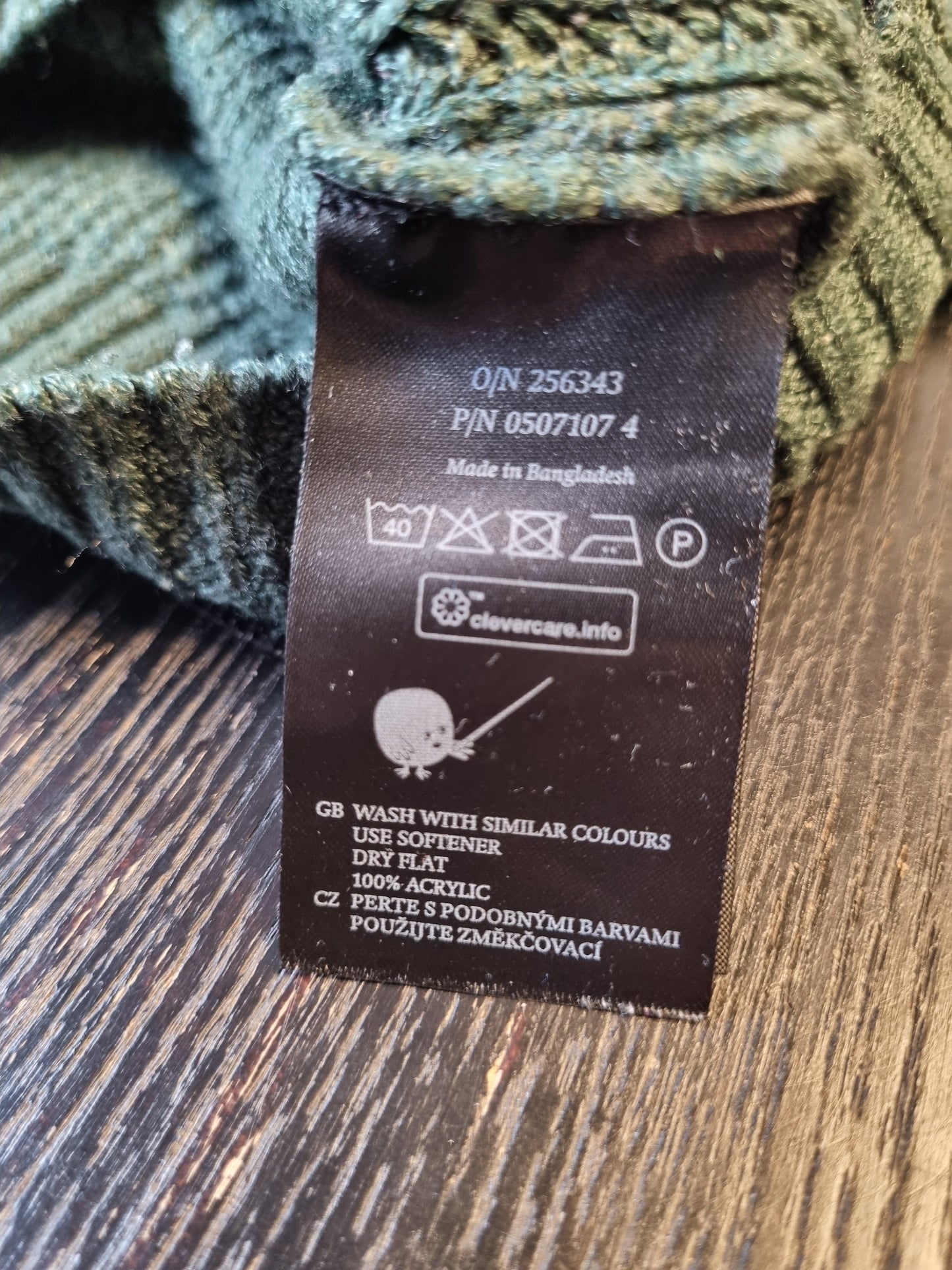 Monki strikkegenser - M
