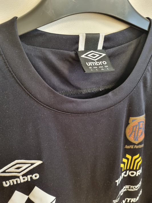 Umbro t-skjorte AAFK Fortuna - L
