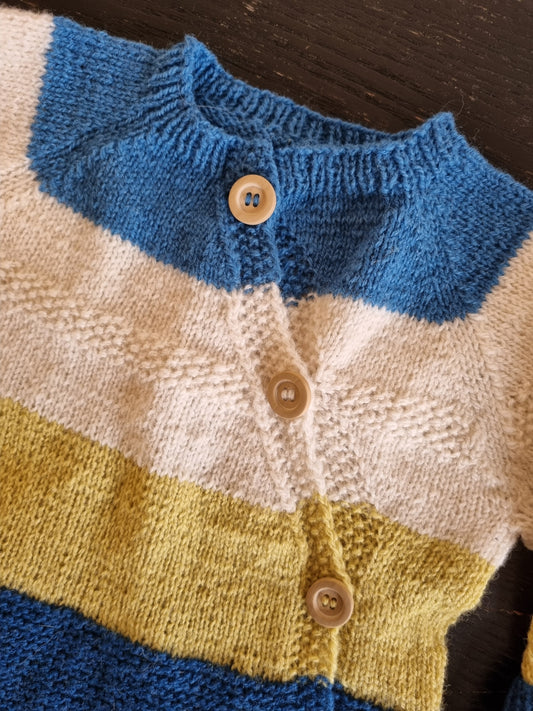 Håndstrikket jakke - 80