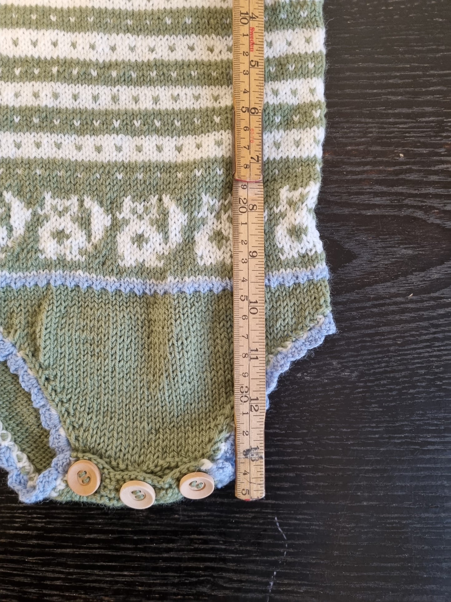 Hjemmestrikket romper - 68