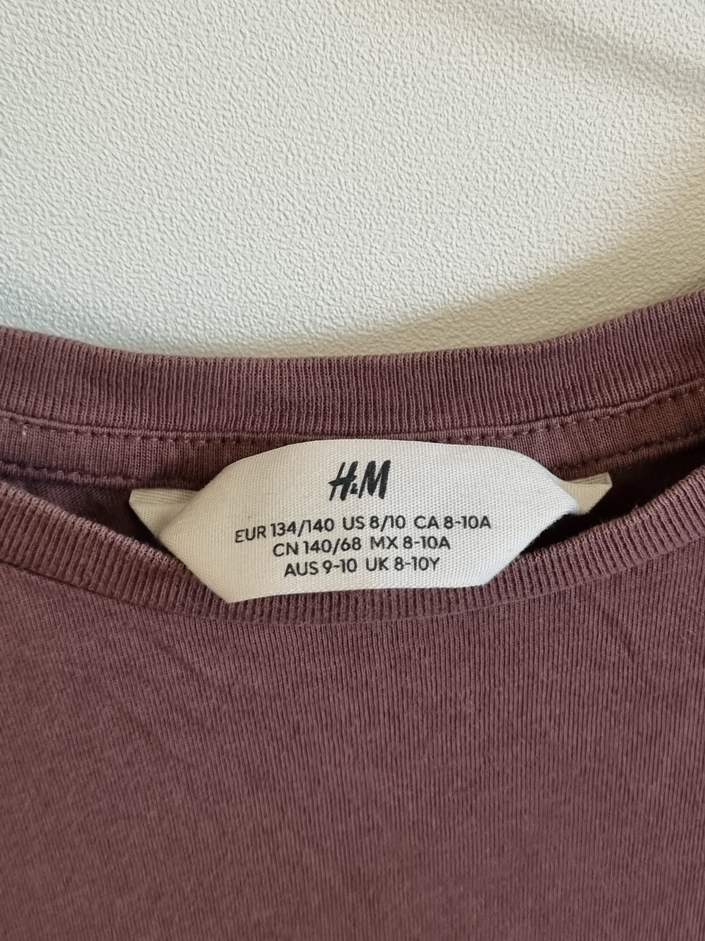 H&M t-skjorte - 134/140