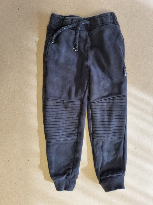 Lindex joggebukse – 104