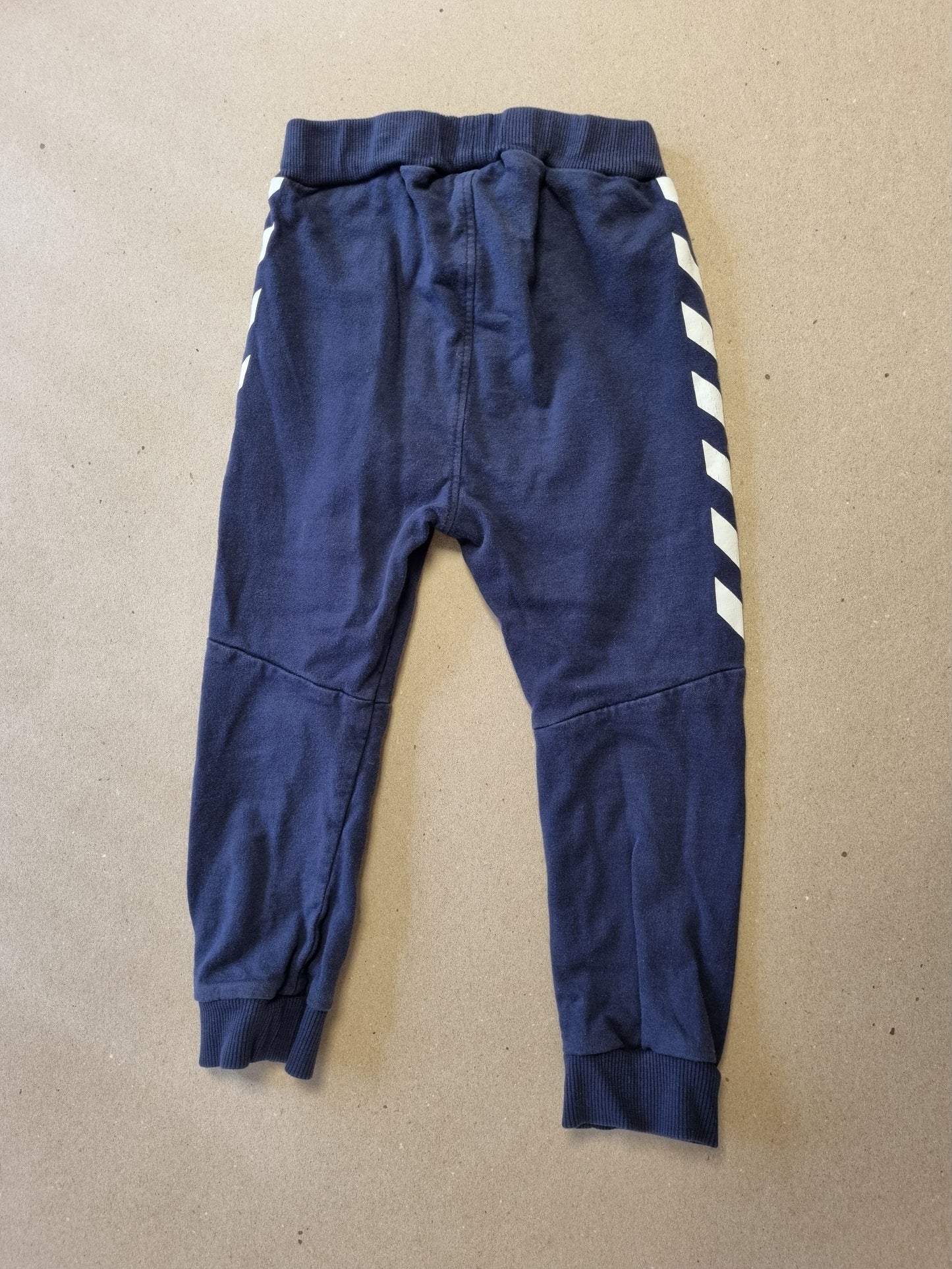 Hummel joggebukse - 98