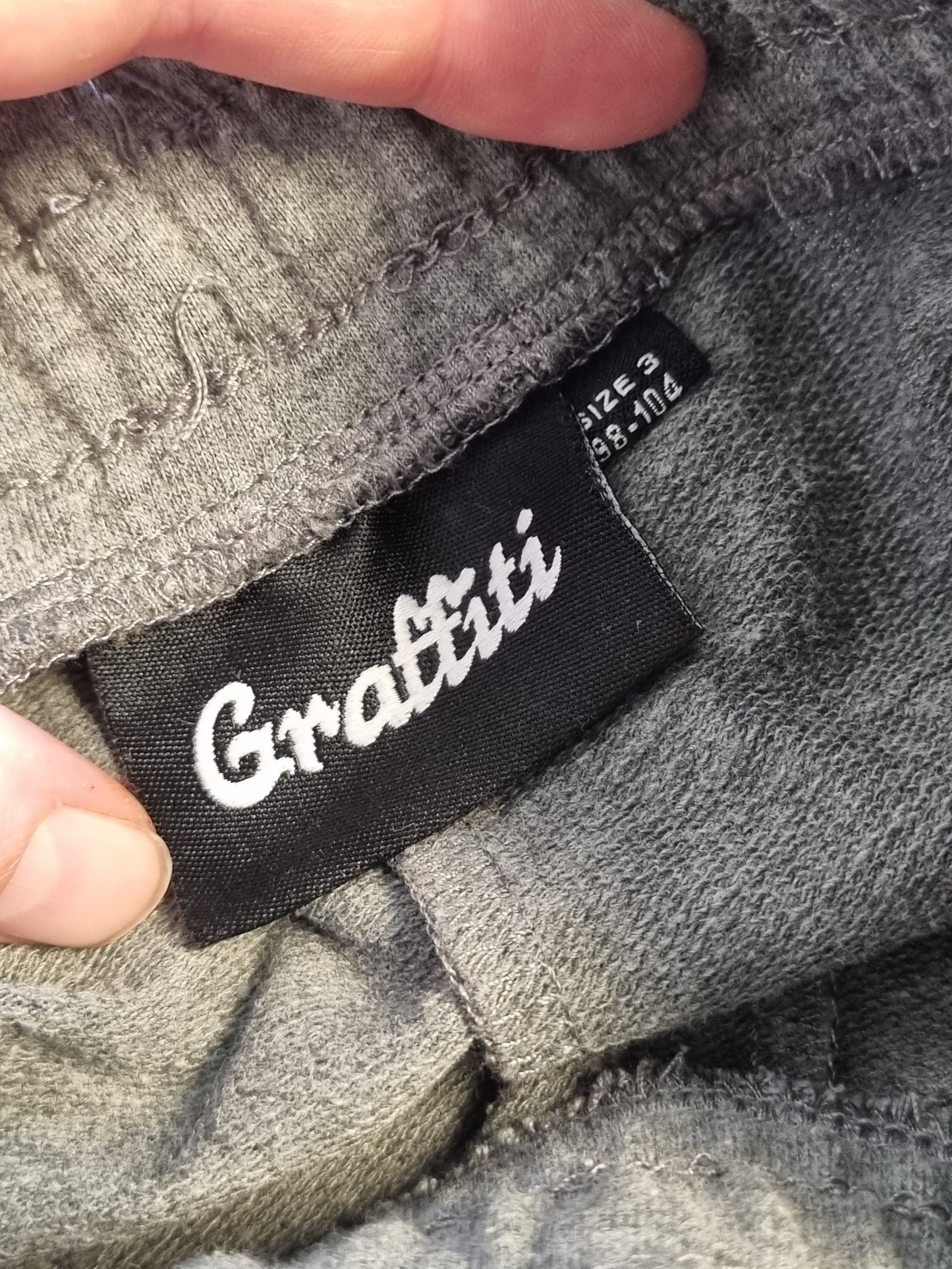Graffiti shorts – 98/104