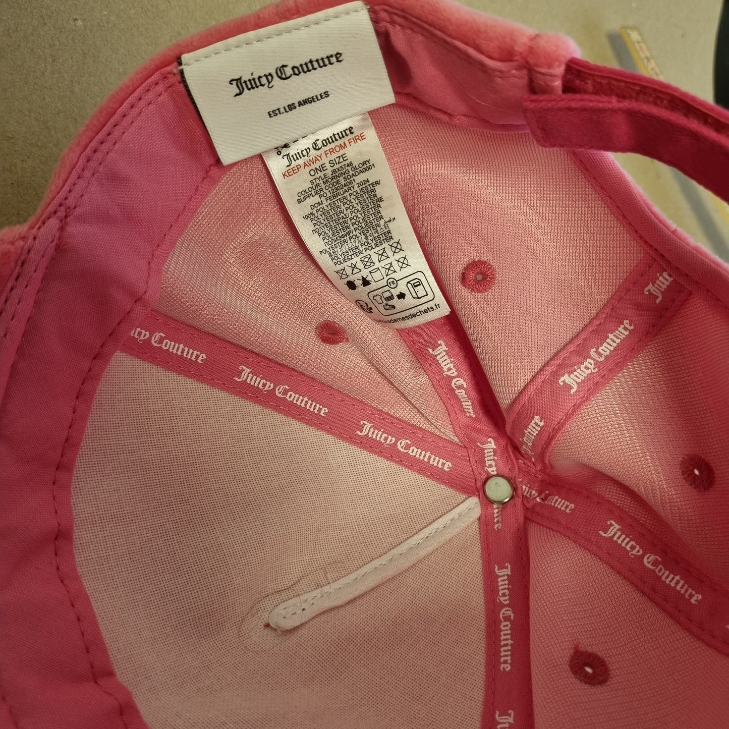 Juicy Couture / Rosa velourcaps med strasslogo