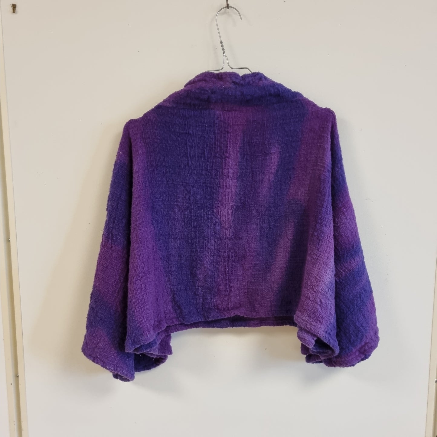 Unik lilla poncho-genser / One size