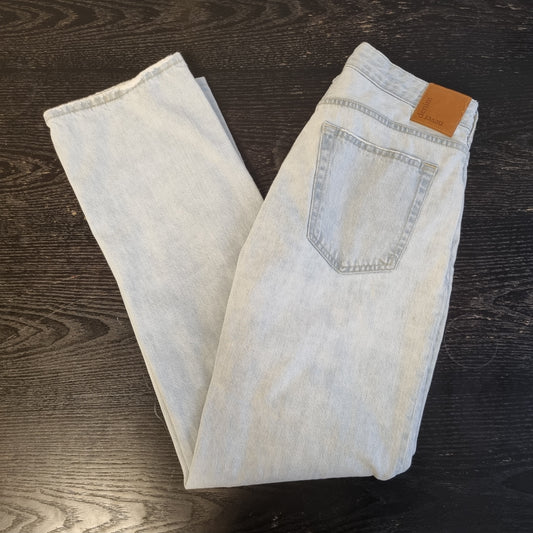 Lyseblå low waist jeans / Never Denim - 31/32