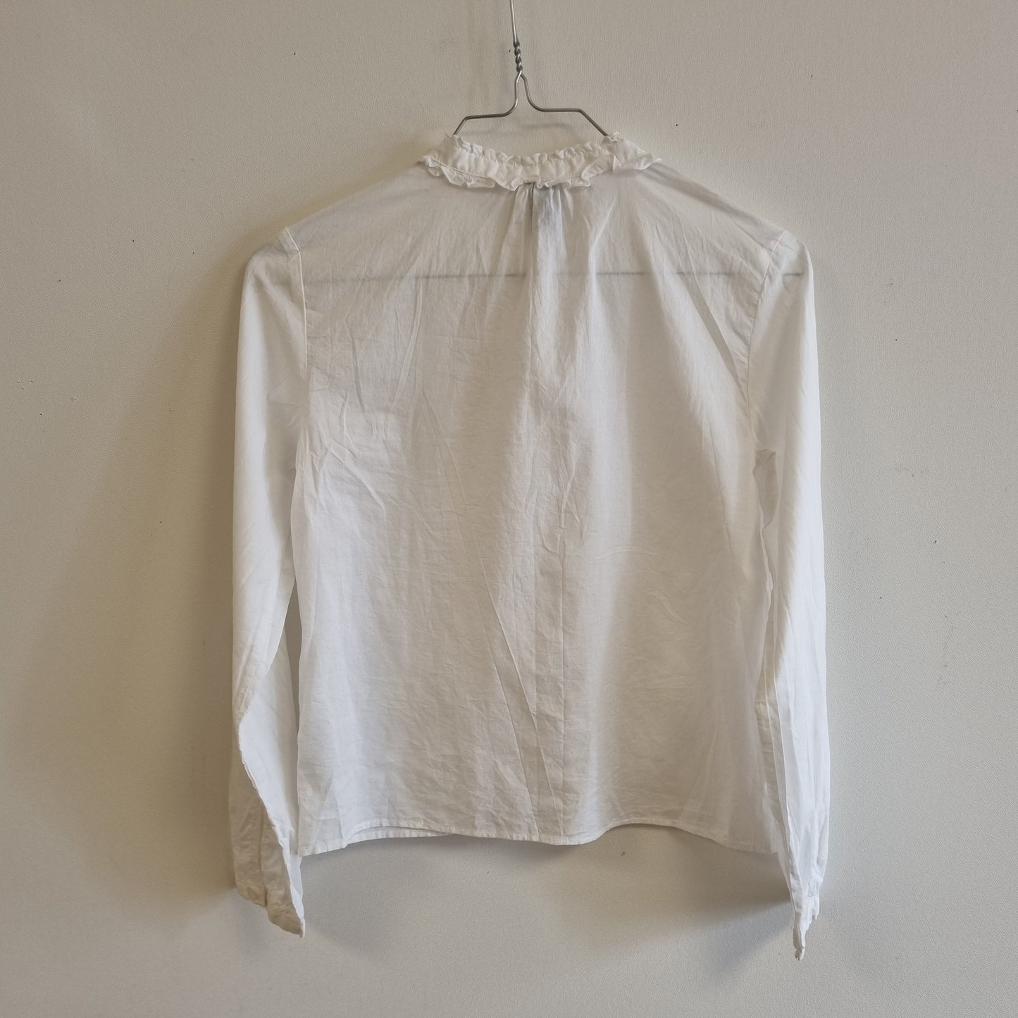 Hvit Zara-bluse med blonder - 140