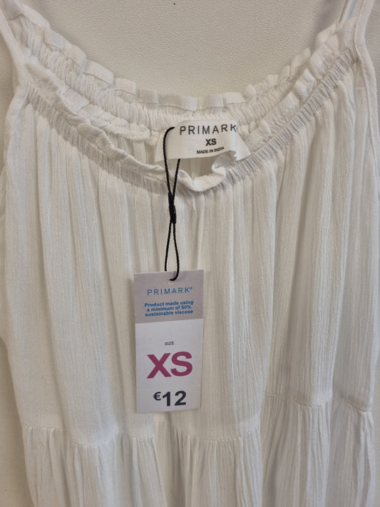NY! Hvit sommerkjole / 100 % viskose - XS