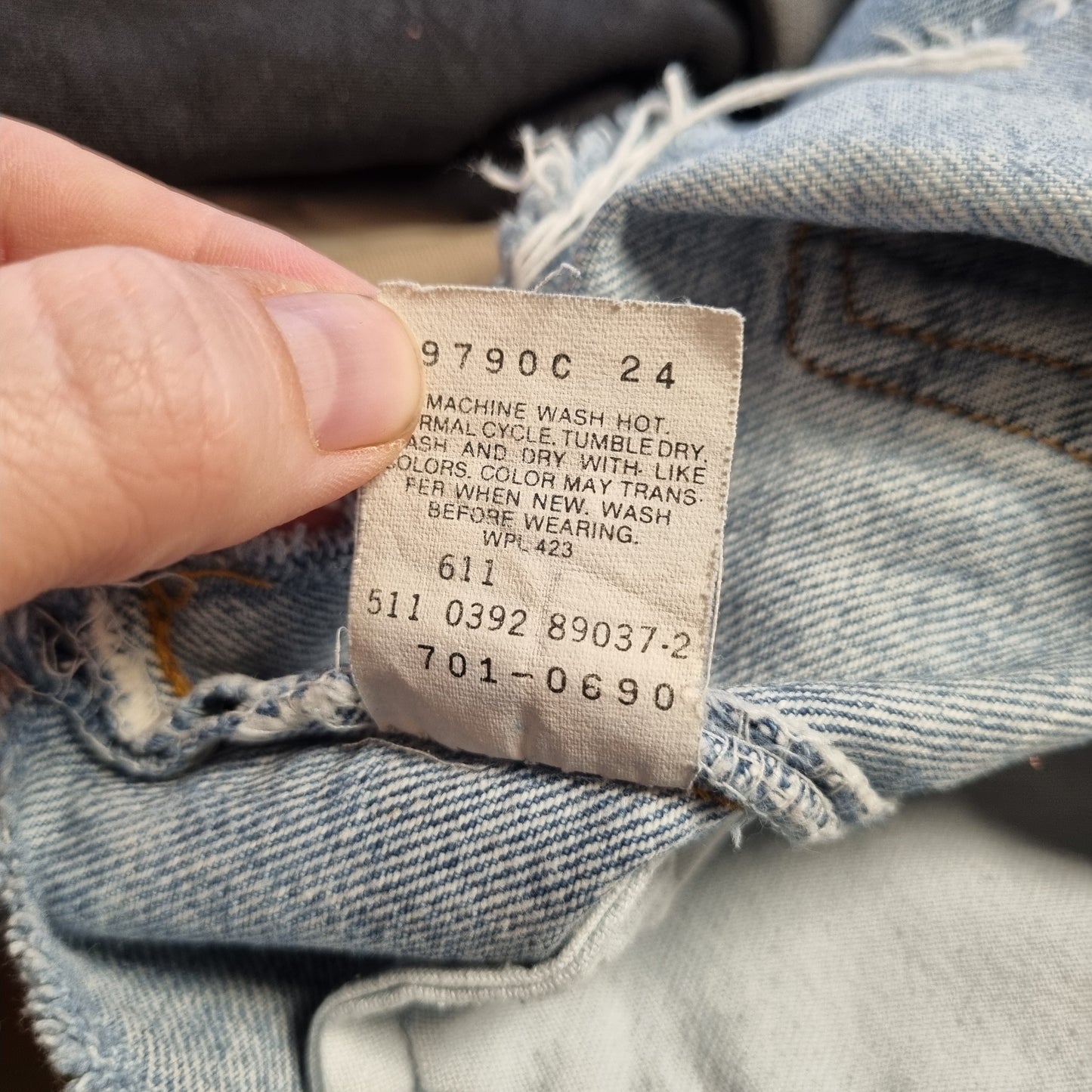 Vintage Levi's 701 Student-shorts / Made in USA 1992 - W30