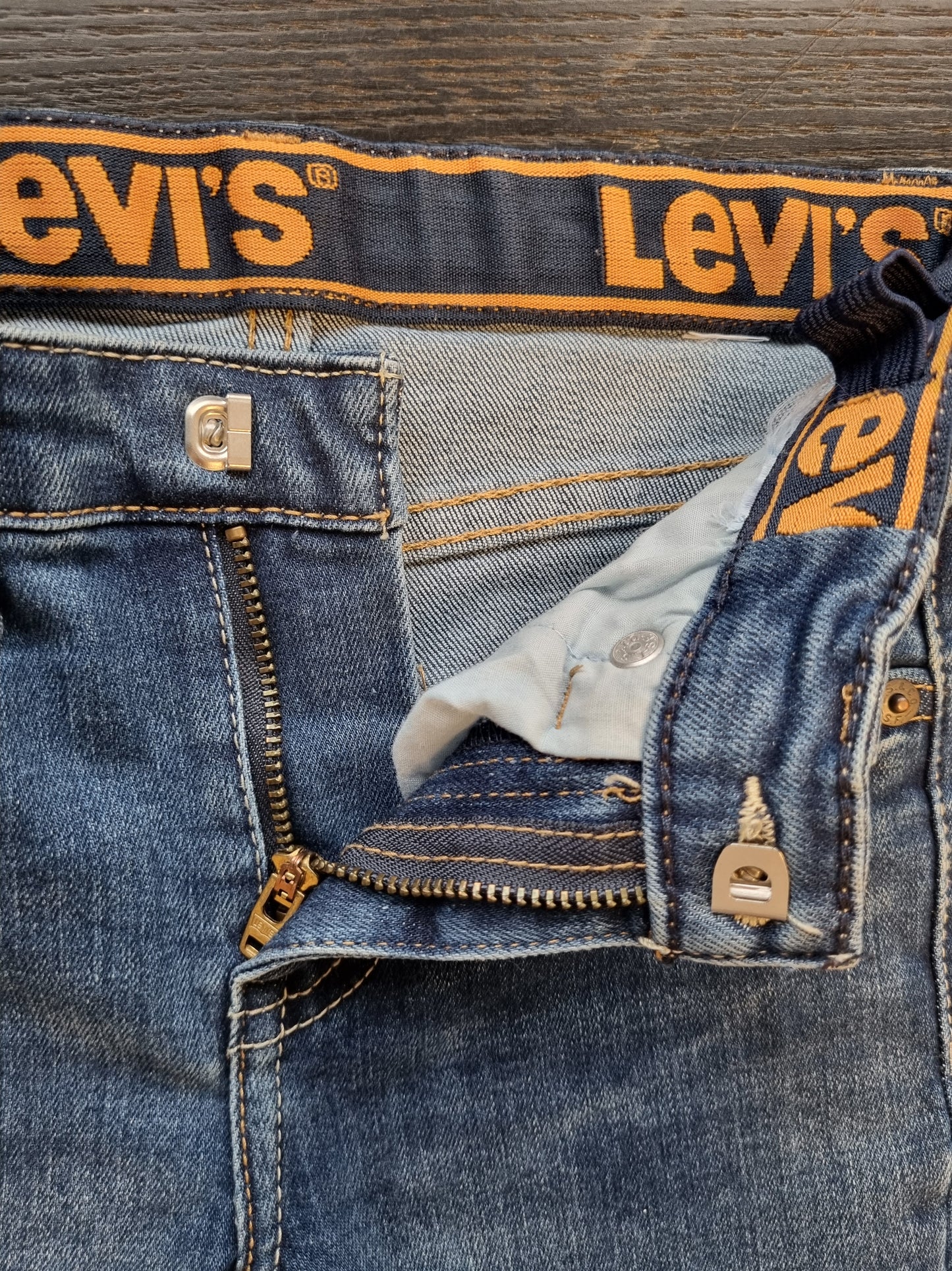 Levis 510 - 104