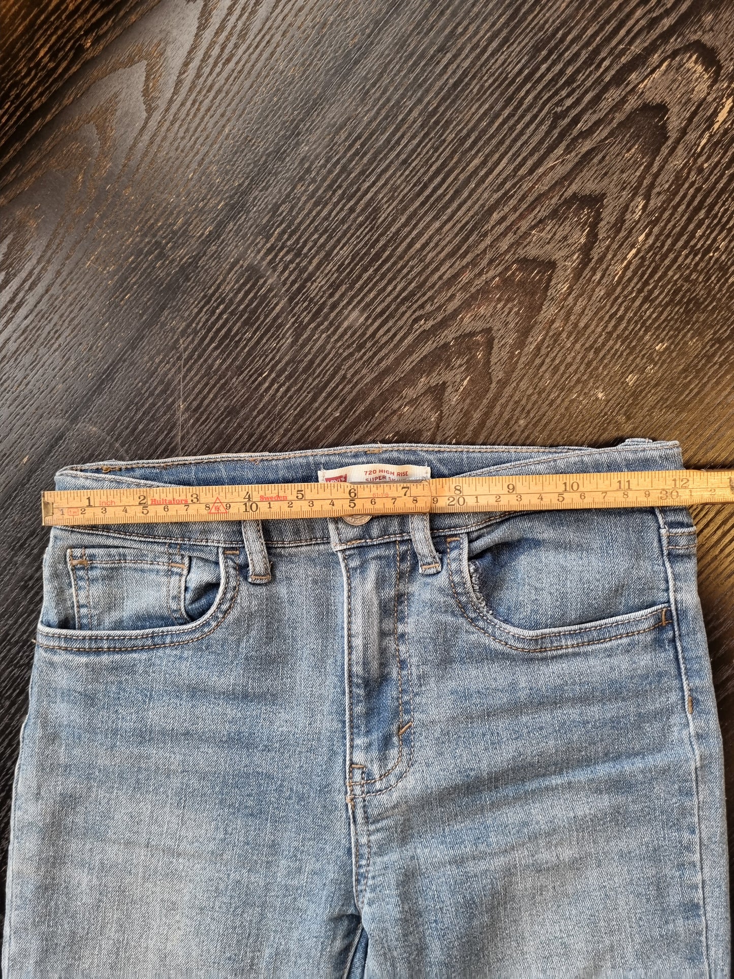 Levis 720 - 140
