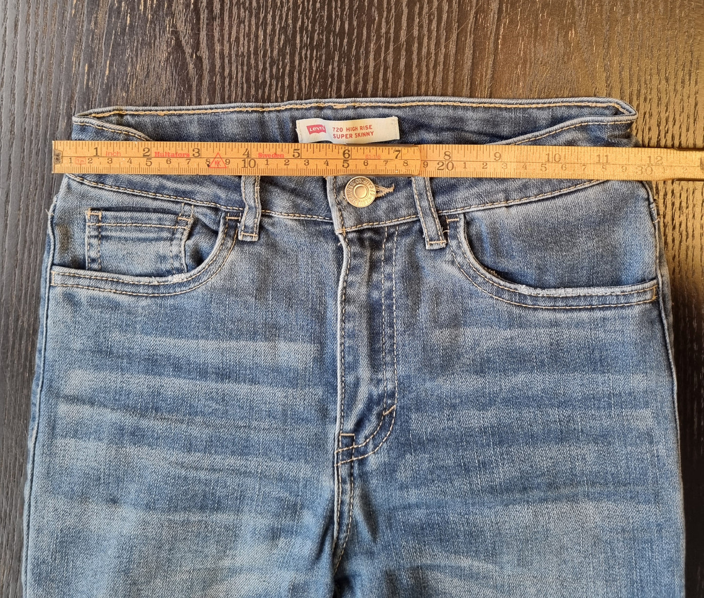 Levis 720 - 140