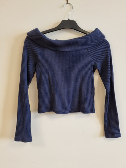 Off-shoulder toff