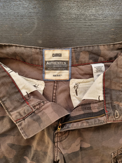 Cargo shorts - S