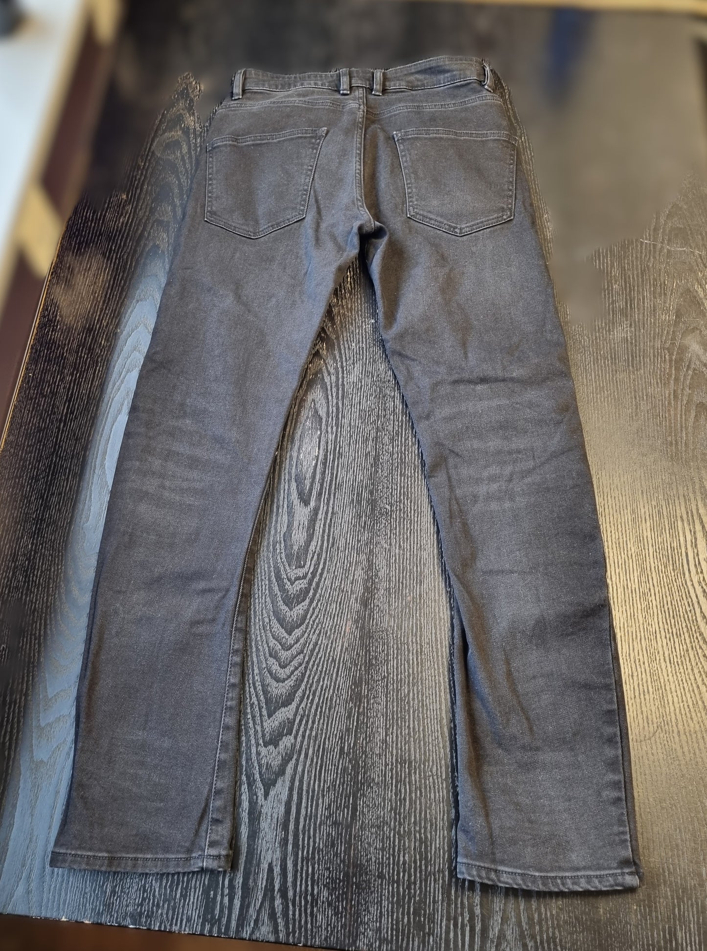 Svart jeans - 29/30
