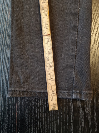 Svart jeans - 29/30