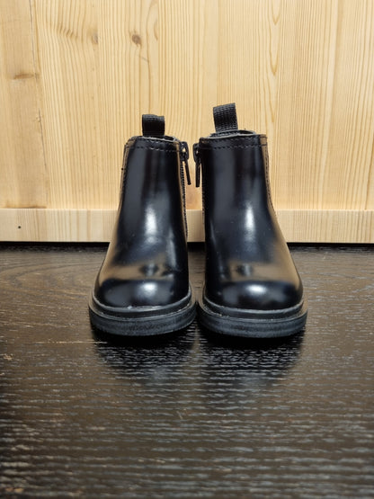 Chelsea Boots (18/19)