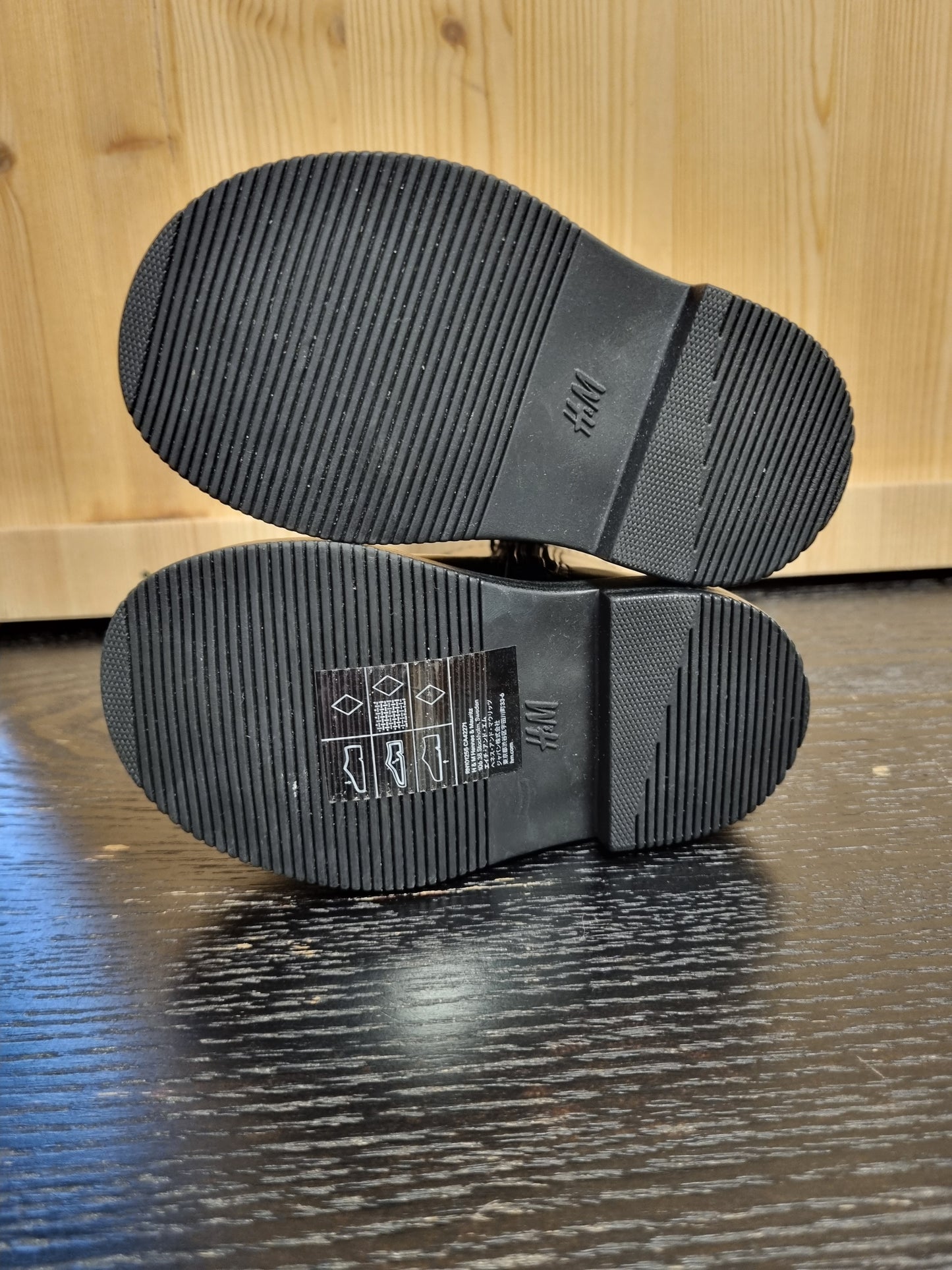 Chelsea Boots (18/19)