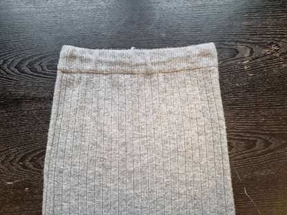 Ribbestrikket skjørt
