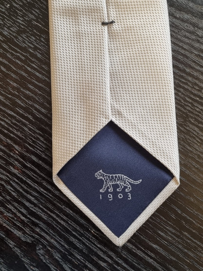 Tiger of Sweden slips