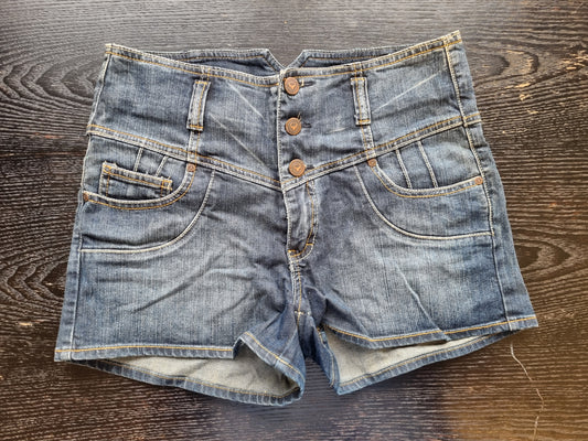 Bik Bok Shorts - M