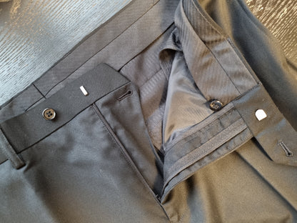 Batistini smoking / tuxedo (XL-40/32)