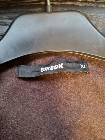 Bik Bok kåpe - XL