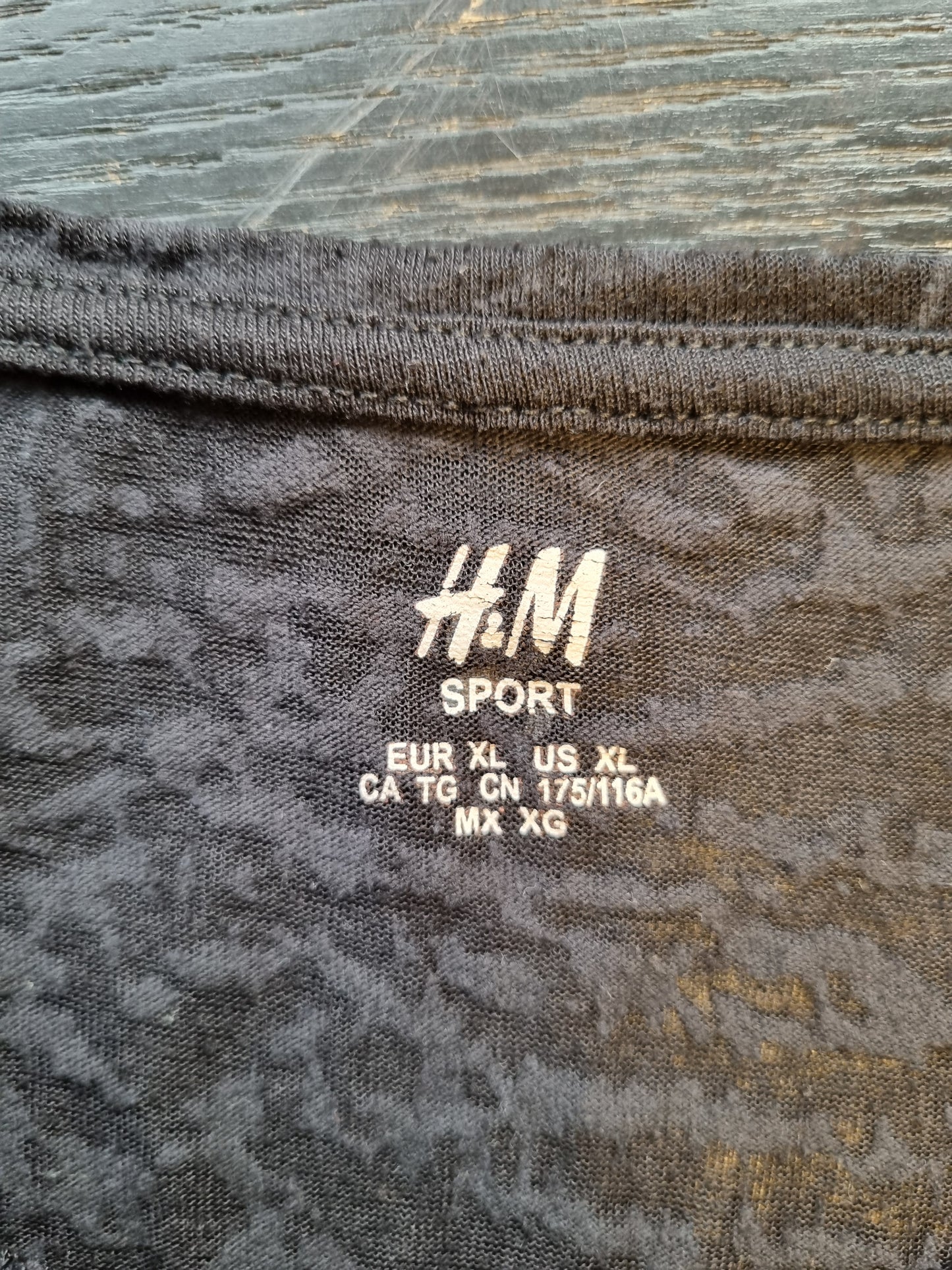 H&M T-skjorte - XL