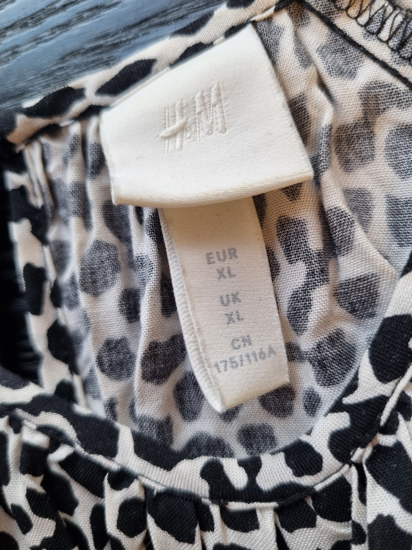 H&M Leopardmønstret kjole - XL