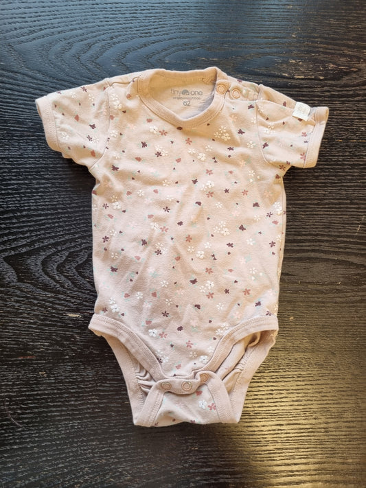 Kortermet body - 62