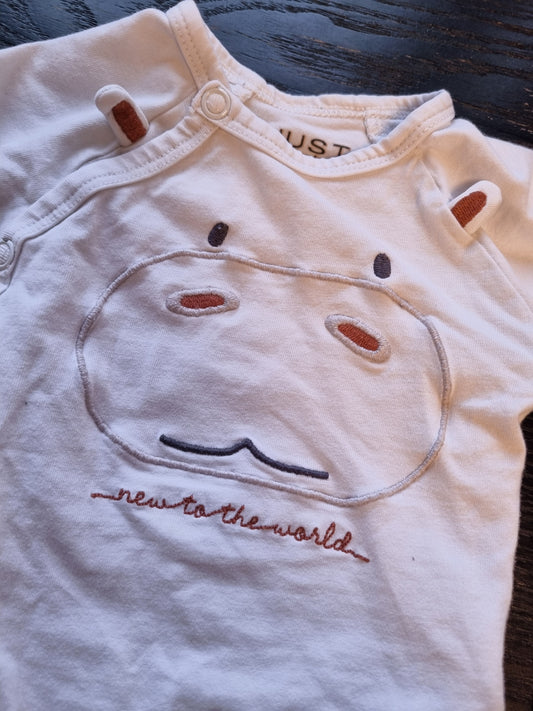 Hust & Claire body