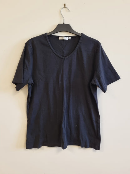 Svart t-skjorte - XL