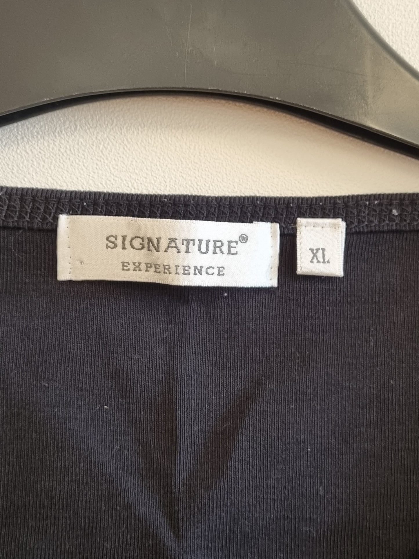 Svart t-skjorte - XL