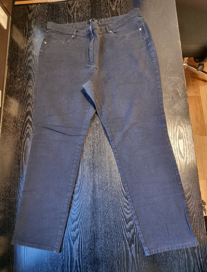 Carmela Jeans - XL