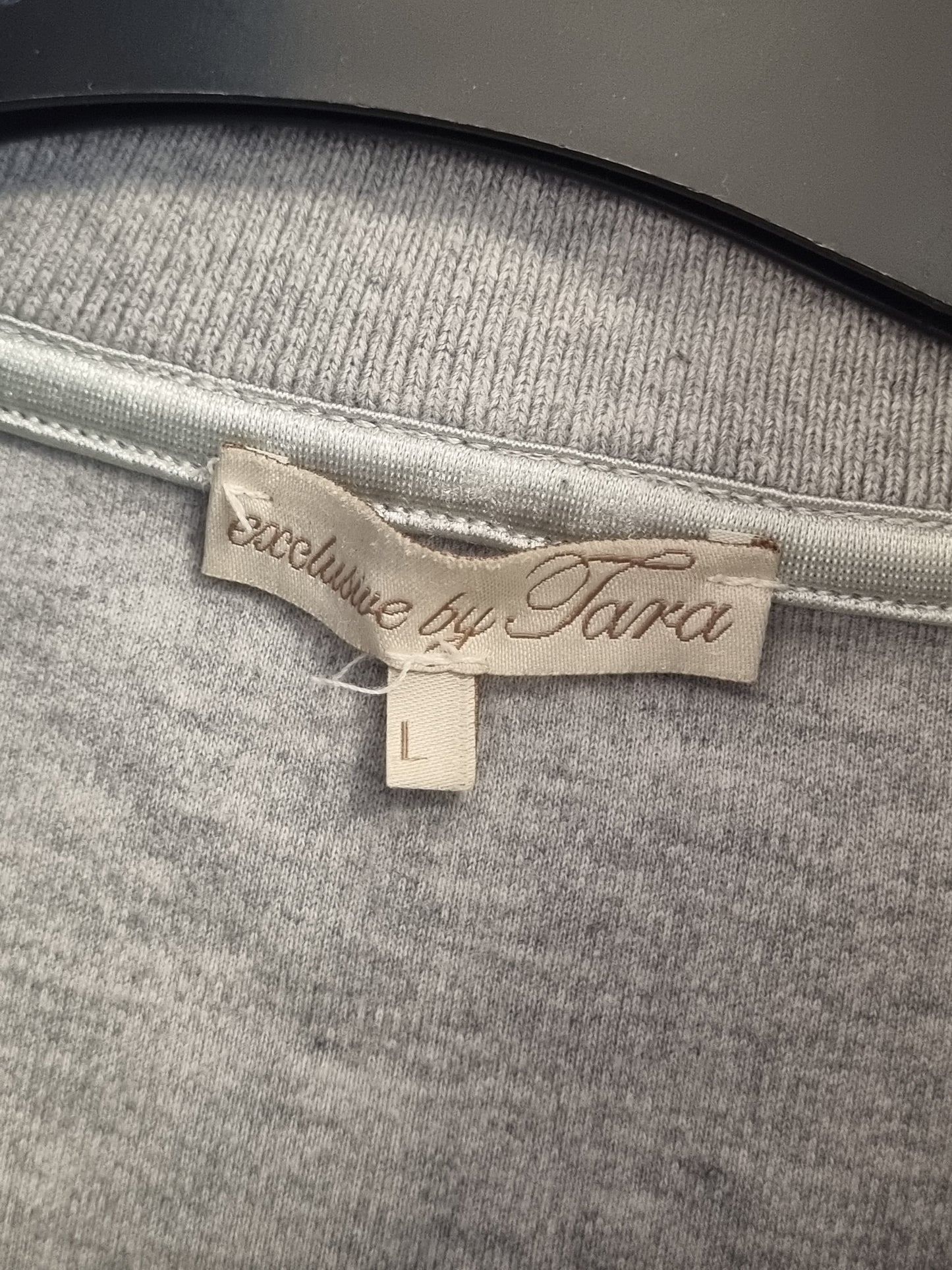 Grå zip-jakke - L