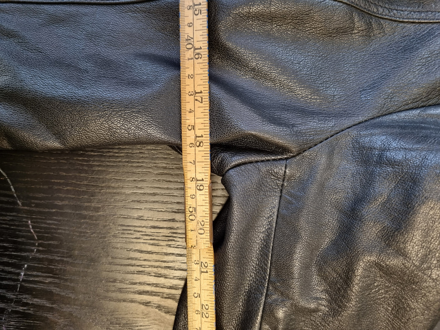 H&M Vintage skinnkåpe - M