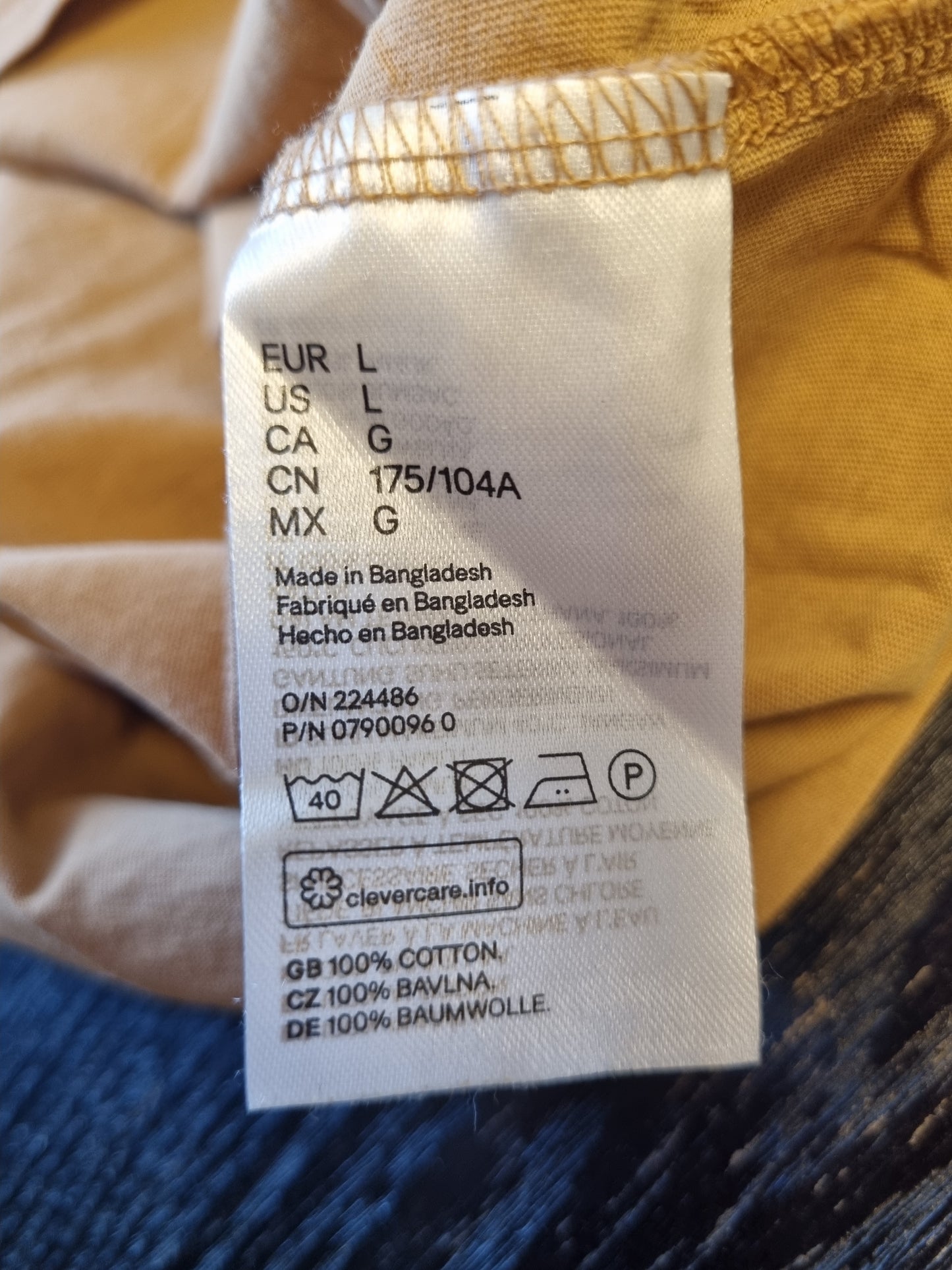 H&M T-skjorte - L