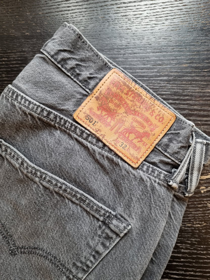 Levi's 501 - W32 (M)