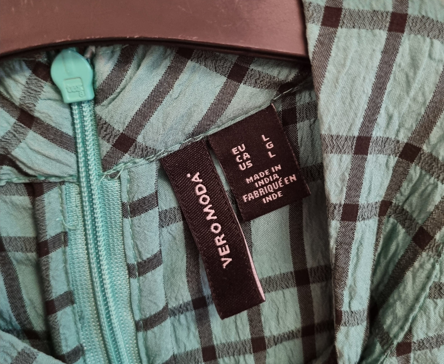 Vero Moda rutet kjole - L