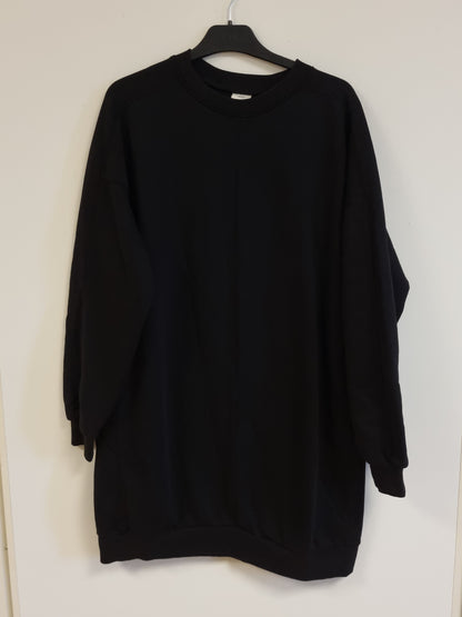 Lang oversized genser - M