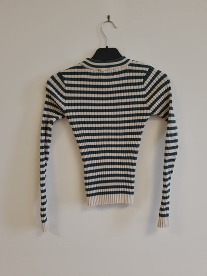 Ribbestrikket genser - S