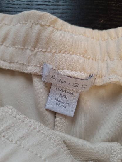 Amisu shorts - 2XL