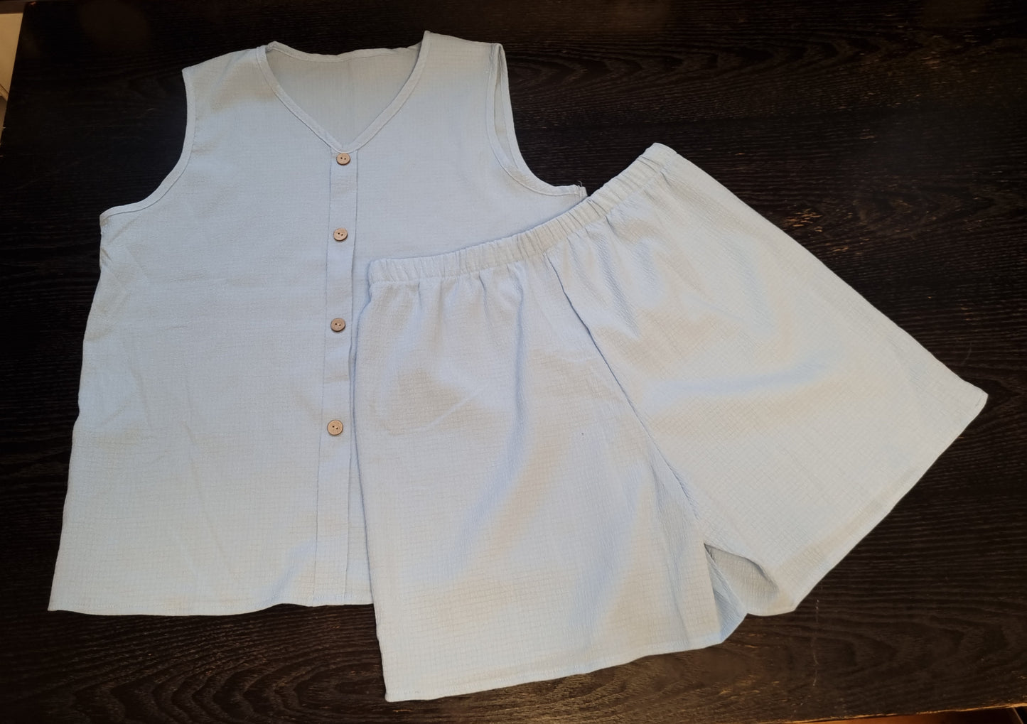 Sett - topp og shorts - L