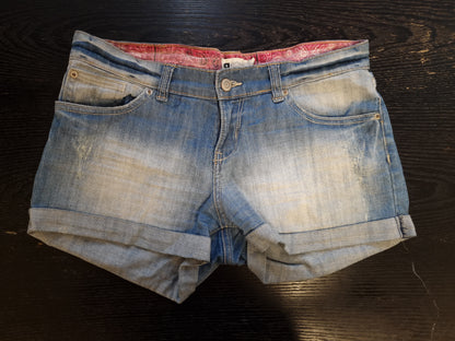 Gina Tricot denimshorts - S