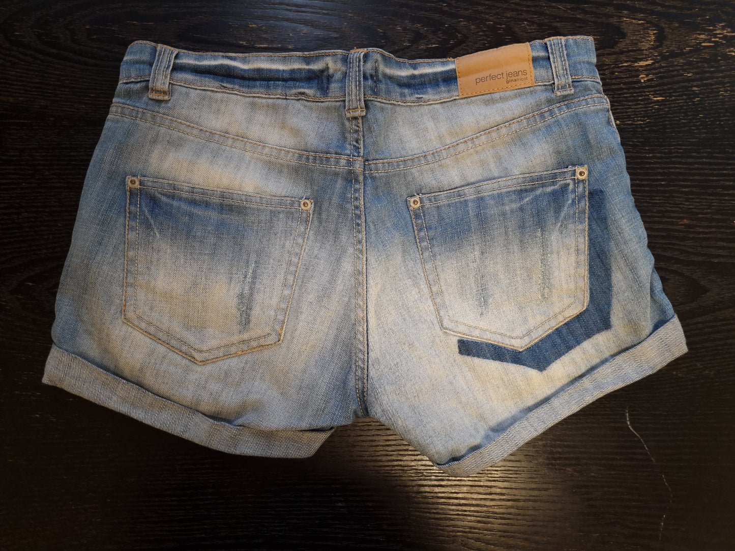 Gina Tricot denimshorts - S
