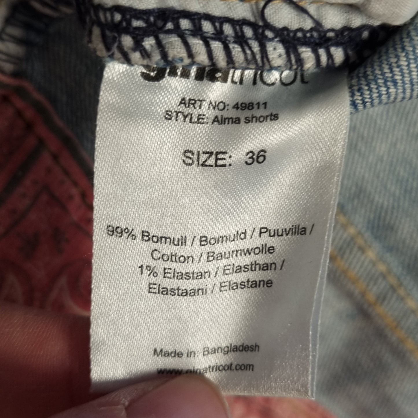 Gina Tricot denimshorts - S