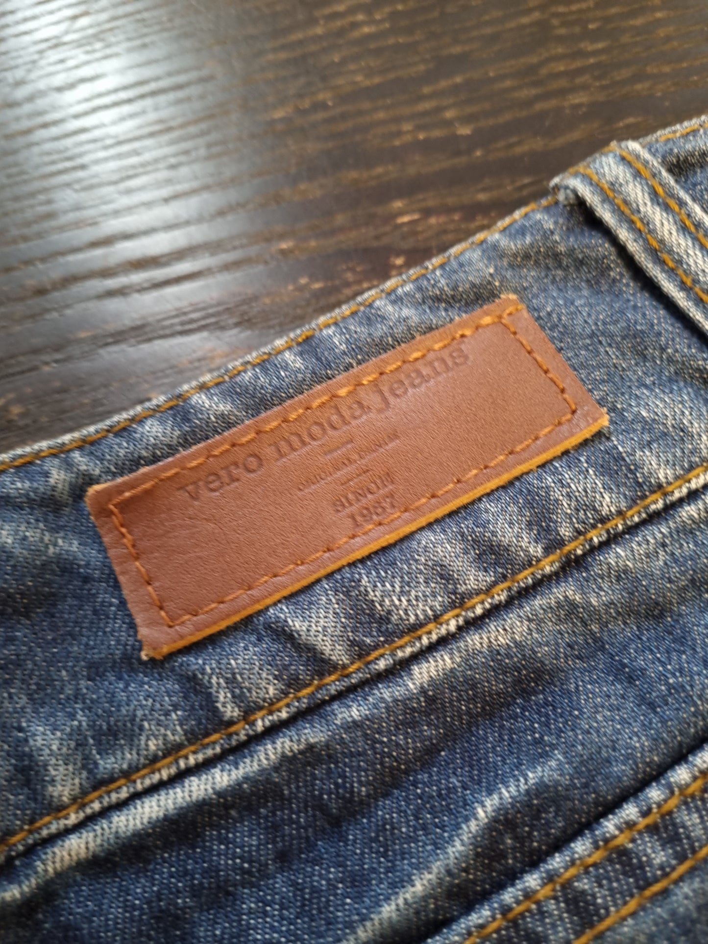 Vero Moda denimshorts - M