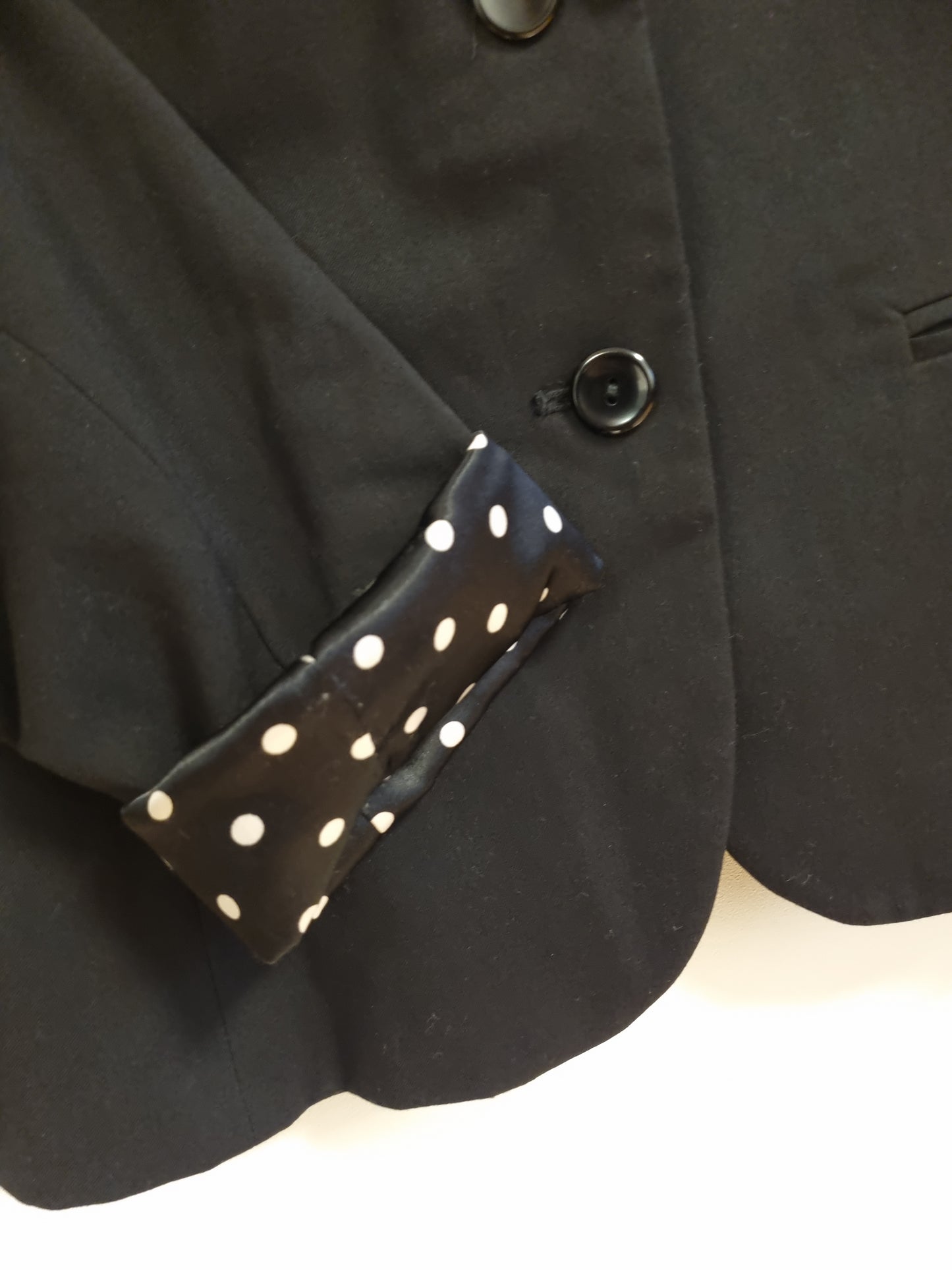 Blazer med polkadot-detaljer - M